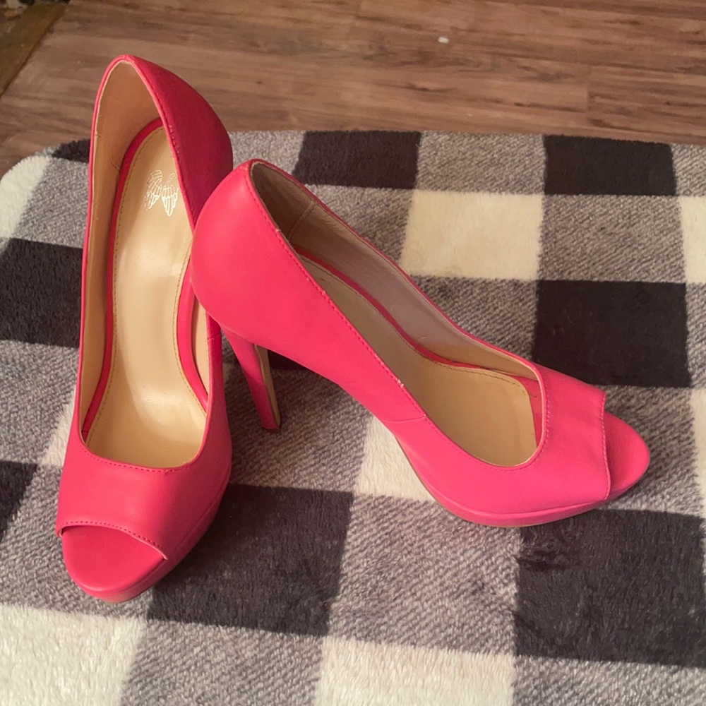 Victoria Secret hot pink heels size 7